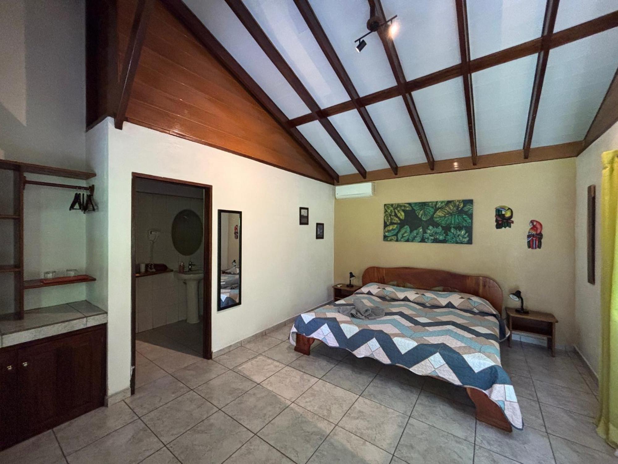 Hotel Suizo Loco Lodge & Resort กาอุยตา ภายนอก รูปภาพ