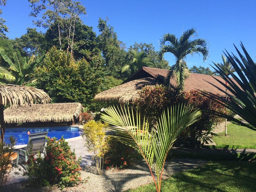 Hotel Suizo Loco Lodge & Resort กาอุยตา ภายนอก รูปภาพ