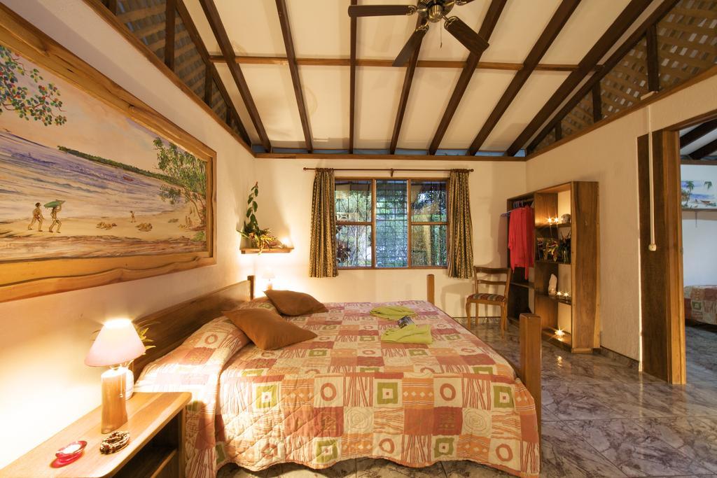 Hotel Suizo Loco Lodge & Resort กาอุยตา ห้อง รูปภาพ