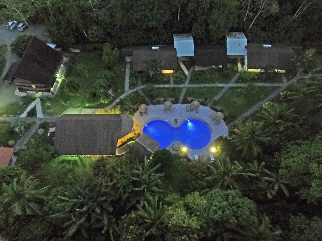 Hotel Suizo Loco Lodge & Resort กาอุยตา ภายนอก รูปภาพ